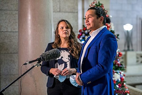 MIKAELA MACKENZIE / WINNIPEG FREE PRESS

NDP leader Wab Kinew and his wife, Lisa Kinew, give an end-of-year message to Manitobans at the Manitoba Legislative Building in Winnipeg on Tuesday, Dec. 22, 2020. 

Winnipeg Free Press 2020