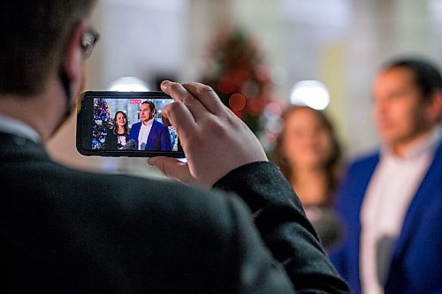 MIKAELA MACKENZIE / WINNIPEG FREE PRESS

NDP leader Wab Kinew and his wife, Lisa Kinew, give an end-of-year message to Manitobans at the Manitoba Legislative Building in Winnipeg on Tuesday, Dec. 22, 2020. 

Winnipeg Free Press 2020