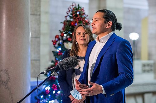 MIKAELA MACKENZIE / WINNIPEG FREE PRESS

NDP leader Wab Kinew and his wife, Lisa Kinew, give an end-of-year message to Manitobans at the Manitoba Legislative Building in Winnipeg on Tuesday, Dec. 22, 2020. 

Winnipeg Free Press 2020