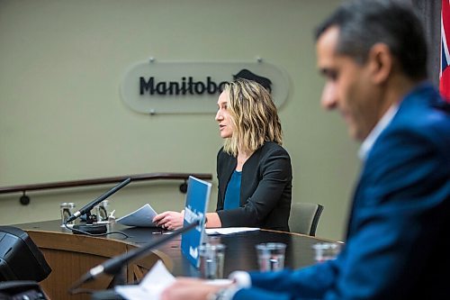 MIKAELA MACKENZIE / WINNIPEG FREE PRESS

Dr. Jazz Atwal, acting deputy chief provincial public health officer, right,  and Dr. Joss Reimer, medical lead of immunization, give a COVID-19 update to the media at the Manitoba Legislative Building in Winnipeg on Wednesday, Dec. 23, 2020. For Katie May story.

Winnipeg Free Press 2020