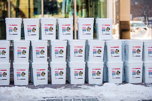 MIKAELA MACKENZIE / WINNIPEG FREE PRESS

Family food boxes from the Rapid Response Team at the Winnipeg Police Service headquarters in Winnipeg on Wednesday, Dec. 23, 2020. For JS story.

Winnipeg Free Press 2020