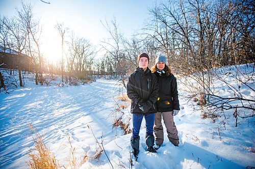 MIKAELA MACKENZIE / WINNIPEG FREE PRESS
Niki Card and her son, Nolan Card (14), pose for a portrait on the bank of the Seine River close to where Nolan fell through the ice (just south of John Bruce Park) in Winnipeg on Monday, Dec. 28, 2020. For Rosanna story.
Winnipeg Free Press 2020
