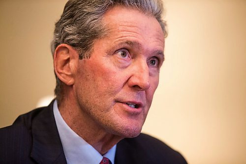 MIKAELA MACKENZIE / WINNIPEG FREE PRESS

Premier Brian Pallister chats with media in his office at the Manitoba Legislative Building on Wednesday, Dec. 30, 2020. For Larry Kusch story.

Winnipeg Free Press 2020