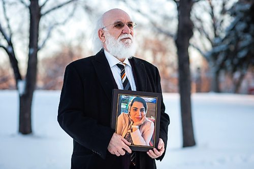 MIKAELA MACKENZIE / WINNIPEG FREE PRESS

Kourosh Doutstshenas, fiancé of one of the victims, poses for a portrait with a photo of his fiancé in Winnipeg on Wednesday, Dec. 30, 2020. For Rosanna story.

Winnipeg Free Press 2020