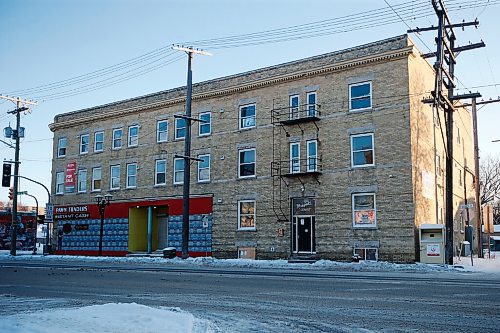 JOHN WOODS / WINNIPEG FREE PRESS
A developer has bought the property at 626 Ellice in  Winnipeg and is planning to develop it. Photographed Wednesday, December 30, 2020. 

Reporter: Waldman