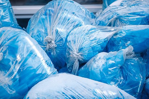 MIKAELA MACKENZIE / WINNIPEG FREE PRESS

Bags filled with used PPE overflow in the courtyard at The Convalescent Home of Winnipeg in Winnipeg on Thursday, Dec. 31, 2020. For Kevin Rollason story.

Winnipeg Free Press 2020