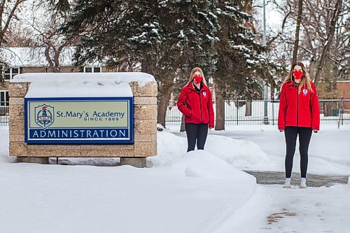 MIKAELA MACKENZIE / WINNIPEG FREE PRESS

Jessica Haner (left) and Ashley Keller pose for a photo in front of St Marys Academy in Winnipeg on Thursday, Dec. 31, 2020. For Jason Bell story.

Winnipeg Free Press 2020