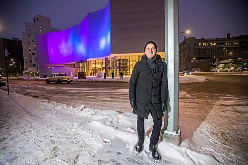 MIKAELA MACKENZIE / WINNIPEG FREE PRESS

WAG director Stephen Borys poses for a portrait in front of the Qaumajuq building, which is lit up with lights the colour of northern lights, on Friday, Jan. 1, 2021. For Kellen story.

Winnipeg Free Press 2020