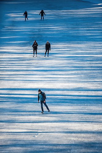 MIKAELA MACKENZIE / WINNIPEG FREE PRESS

Folks skate on the river trail at The Forks in Winnipeg on Monday, Jan. 4, 2021. For Malak story.

Winnipeg Free Press 2020