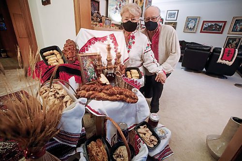 JOHN WOODS / WINNIPEG FREE PRESS
Oksana and Borys Shulakewych are photographed at their home with some of the traditional Ukrainian food which they will be packaging up and delivering to family for Ukrainian  Christmas Eve in Winnipeg Tuesday, January 5, 2021. 

Reporter: suderman