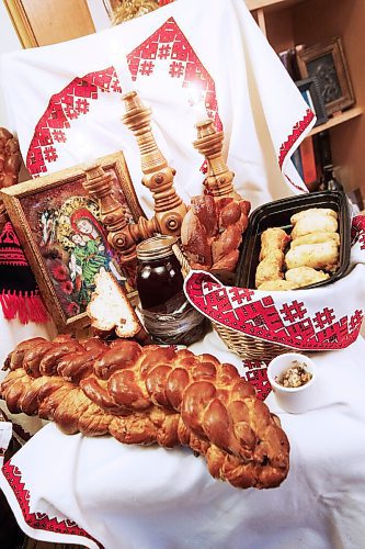 JOHN WOODS / WINNIPEG FREE PRESS
Oksana and Borys Shulakewych are photographed at their home with some of the traditional Ukrainian food which they will be packaging up and delivering to family for Ukrainian  Christmas Eve in Winnipeg Tuesday, January 5, 2021. 

Reporter: suderman