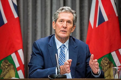 MIKAELA MACKENZIE / WINNIPEG FREE PRESS

Premier Brian Pallister speaks about the vaccine rollout at a press conference at the Manitoba Legislative Building in Winnipeg on Wednesday, Jan. 6, 2021. For Carol/Larry story.

Winnipeg Free Press 2020