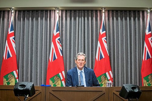 MIKAELA MACKENZIE / WINNIPEG FREE PRESS

Premier Brian Pallister speaks about the vaccine rollout at a press conference at the Manitoba Legislative Building in Winnipeg on Wednesday, Jan. 6, 2021. For Carol/Larry story.

Winnipeg Free Press 2020