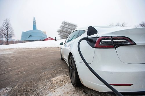 MIKAELA MACKENZIE / WINNIPEG FREE PRESS

A Tesla charges at The Forks in Winnipeg on Friday, Jan. 8, 2021. There is sluggish demand and limited supply of electric vehicles in the province. For Sarah Lawrinuik story.

Winnipeg Free Press 2020