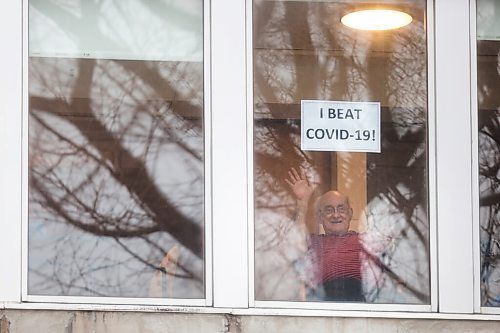 MIKAELA MACKENZIE / WINNIPEG FREE PRESS

Terry Moon poses for a photo at The Convalescent Home of Winnipeg on Friday, Jan. 8, 2021. For Kevin Rollason story.

Winnipeg Free Press 2020