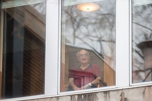 MIKAELA MACKENZIE / WINNIPEG FREE PRESS

Terry Moon poses for a photo at The Convalescent Home of Winnipeg on Friday, Jan. 8, 2021. For Kevin Rollason story.

Winnipeg Free Press 2020