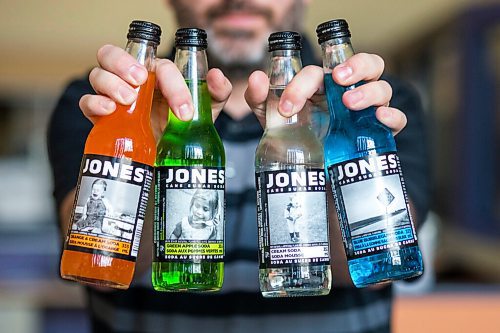 MIKAELA MACKENZIE / WINNIPEG FREE PRESS

Glen Zelinsky poses for a portrait with bottles of Jones Soda with his photos on the labels at his office in Winnipeg on Tuesday, Jan. 12, 2021. For Doug story.

Winnipeg Free Press 2020