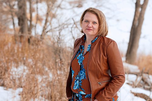 JOHN WOODS / WINNIPEG FREE PRESS
Julie Rempel, VP of Marketing and Partnerships for Vexxit, is photographed at her home on the bank of the Red River in Winnipeg Wednesday, January 13, 2021. Vexxit, a digital professional service matchmaker which has added digital meet-up functions, like podcasts and webinars to help its clients find the people who need their specific service, was started up a couple of months before the March pandemic shutdown. Rempel says the pandemic has helped kick start their business.

Reporter: Cash