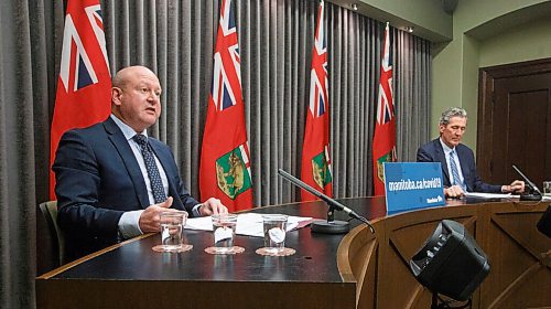 MIKE DEAL / WINNIPEG FREE PRESS
Manitoba Premier Brian Pallister and Dr. Brent Roussin, chief provincial public health officer during the COVID update at the Manitoba Legislative building Thursday afternoon.
210121 - Thursday, January 21, 2021.