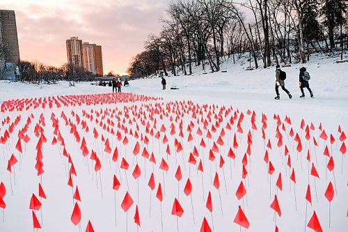 Daniel Crump / Winnipeg Free Press
- art installation on the river trail.
January 23, 2021.