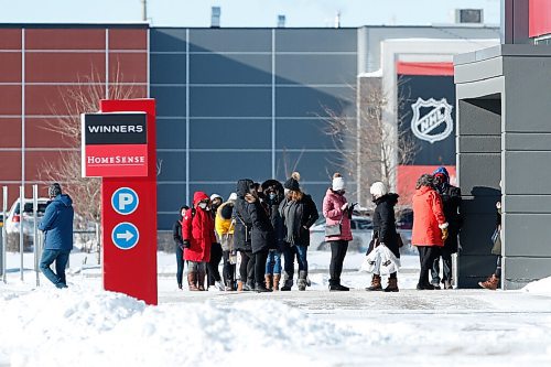 JOHN WOODS / WINNIPEG FREE PRESS
People were out shopping at Homesense and Winners today in Winnipeg Sunday, January 24, 2021. 

Reporter: standup