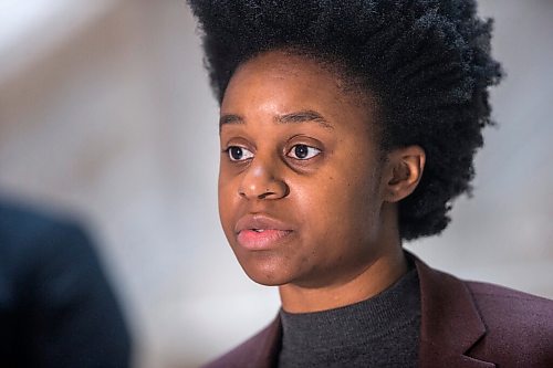 MIKAELA MACKENZIE / WINNIPEG FREE PRESS

Health critic Uzoma Asagwara speaks to the media at the Manitoba Legislative Building in Winnipeg on Monday, Jan. 25, 2021. For Larry story.

Winnipeg Free Press 2021