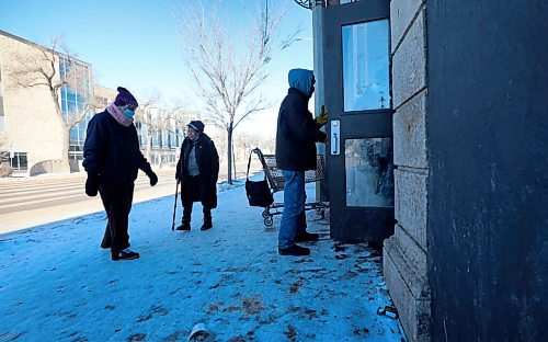 RUTH BONNEVILLE / WINNIPEG FREE PRESS

Local - Extreme Cold, COVID & Homeless seeking shelter

People seek shelter at Main Street Project from the extreme cold temperatures Tuesday.

See Ryan Thorpe story.


Jan 26,. 2021