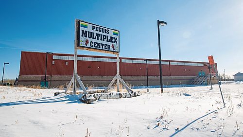 MIKE DEAL / WINNIPEG FREE PRESS
The Peguis Multiplex Center where vaccinations for COVID-19 have been taking place.
210127 - Wednesday, January 27, 2021.
