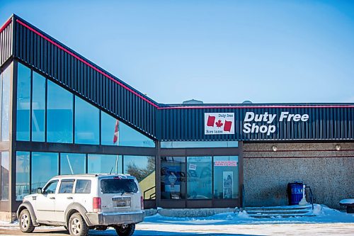 MIKAELA MACKENZIE / WINNIPEG FREE PRESS

The duty free shop at the border in Emerson, Manitoba on Wednesday, Jan. 27, 2021. For JS story.

Winnipeg Free Press 2021