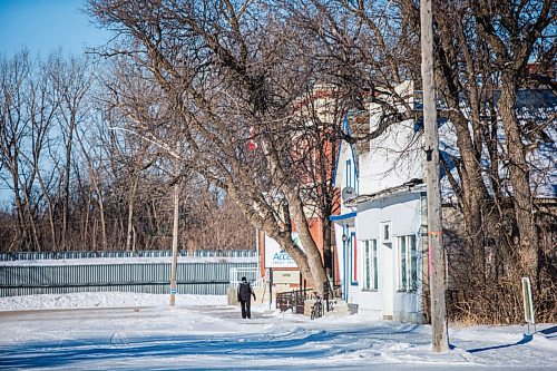 MIKAELA MACKENZIE / WINNIPEG FREE PRESS

Main Street in Emerson, Manitoba on Wednesday, Jan. 27, 2021. For JS story.

Winnipeg Free Press 2021