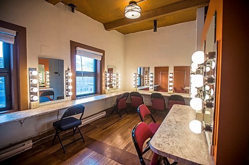 MIKAELA MACKENZIE / WINNIPEG FREE PRESS

A dressing area at the Burton Cummings Theatre in Winnipeg on Thursday, Jan. 28, 2021. For Brenda Suderman story.

Winnipeg Free Press 2021