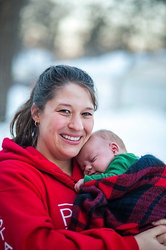 MIKAELA MACKENZIE / WINNIPEG FREE PRESS

Katie German and her one-month-old baby, Jasper Wiess, pose for a portrait in Winnipeg on Thursday, Jan. 28, 2021. For Jen Zoratti story.

Winnipeg Free Press 2021