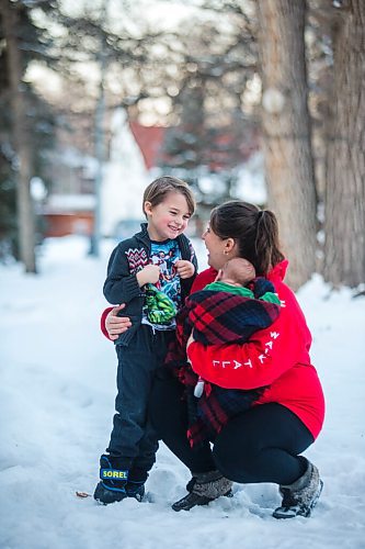 MIKAELA MACKENZIE / WINNIPEG FREE PRESS

Katie German and Felix Wiess (five) pose for a portrait with one-month-old Jasper Wiess, the new pandemic addition to the family, in Winnipeg on Thursday, Jan. 28, 2021. For Jen Zoratti story.

Winnipeg Free Press 2021