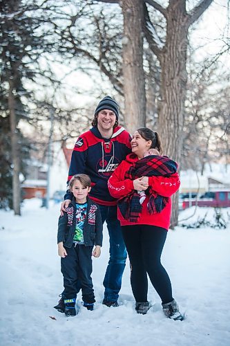 MIKAELA MACKENZIE / WINNIPEG FREE PRESS

Felix Wiess (five, left), Travis Wiess, and Katie German pose for a portrait with one-month-old Jasper Wiess, the new pandemic addition to the family, in Winnipeg on Thursday, Jan. 28, 2021. For Jen Zoratti story.

Winnipeg Free Press 2021