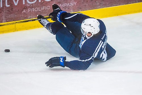 MIKAELA MACKENZIE / WINNIPEG FREE PRESS

Jeff Malott (39) falls at Manitoba Moose practice at the Bell MTS Iceplex in Winnipeg on Tuesday, Feb. 2, 2021. For Mike Sawatzky story.

Winnipeg Free Press 2021