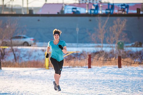 MIKAELA MACKENZIE / WINNIPEG FREE PRESS

Kim Senechal goes for a run in a t-shirt (she doesn't switch to anything warmer until -10 or so) at Westview Park in Winnipeg on Tuesday, Feb. 2, 2021. Standup.

Winnipeg Free Press 2021