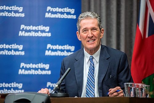 MIKAELA MACKENZIE / WINNIPEG FREE PRESS

Premier Brian Pallister speaks to the media about possible COVID-19 measure loosening at the Manitoba Legislative Building in Winnipeg on Thursday, Feb. 4, 2021. For Larry Kusch story.

Winnipeg Free Press 2021