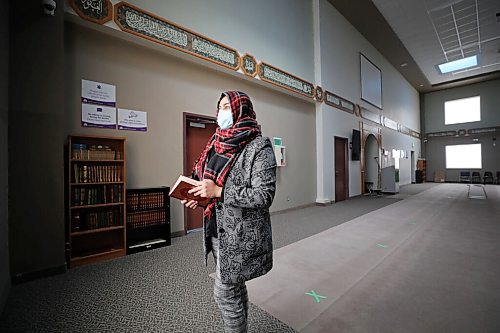 RUTH BONNEVILLE / WINNIPEG FREE PRESS 


FAITH/LOCAL - Grand Mosque

Grand Mosque, 2445 Waverley St, Winnipeg
Photo of Urooj Danish, officer manager, in Grand Mosque space. X's are marked on floor for prayer spacing.

Story: Cautiously optimistic: Religious leaders welcome Thursday's announcements of limited reopening of worship, saying it provides hope after months of lockdown, and allows religious festivals like Easter and Ramadan to be celebrated partly in person. 
SUDERMAN: 

Feb 04, 2021
