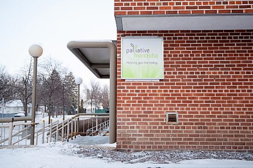 MIKE SUDOMA / WINNIPEG FREE PRESS
Palliative Manitoba Signage on a wall of the Deer Lodge Hospital Friday afternoon
February 5, 2021