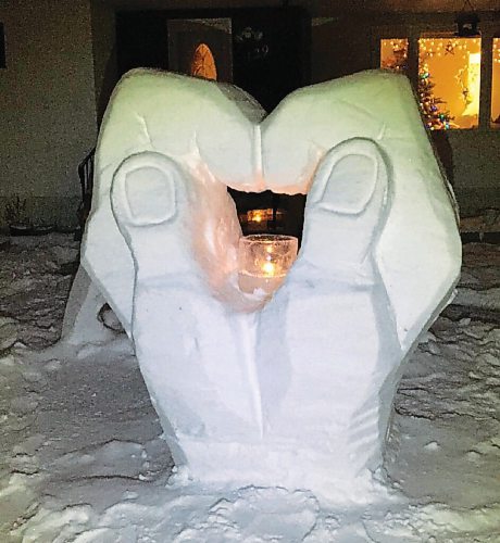 Canstar Community News Pandemic life does not resemble Groundhog Day in Fort Garry, where people are doing their utmost to make the best of their surroundings, including sculpting images of hope.