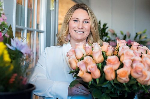 MIKAELA MACKENZIE / WINNIPEG FREE PRESS

Julie Myers, owner of Floral Fixx, poses for a portrait in the flower cooler at the shop in Winnipeg on Monday, Feb. 8, 2021. For Nicole story.

Winnipeg Free Press 2021