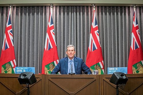 MIKAELA MACKENZIE / WINNIPEG FREE PRESS

Premier Brian Pallister makes a COVID-19 vaccine announcement at the Manitoba Legislative Building in Winnipeg on Thursday, Feb. 11, 2021. For Larry story.

Winnipeg Free Press 2021