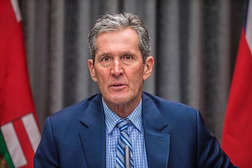 MIKAELA MACKENZIE / WINNIPEG FREE PRESS

Premier Brian Pallister makes a COVID-19 vaccine announcement at the Manitoba Legislative Building in Winnipeg on Thursday, Feb. 11, 2021. For Larry story.

Winnipeg Free Press 2021