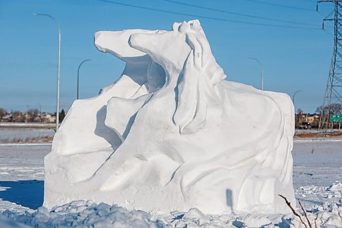 MIKE DEAL / WINNIPEG FREE PRESS
The Snow Sculpture located at Lagimodière Boulevard and East Mint Place made for for this years Festival du Voyageur. 
210211 - Thursday, February 11, 2021.