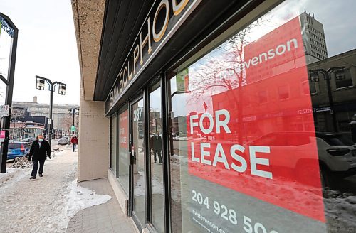 RUTH BONNEVILLE / WINNIPEG FREE PRESS 

Local - Lost City 

For Lease, signs posted many retail and office buildings like this one on Graham Ave. Thursday afternoon. 

Story on how the loss in city revenue from less downtown traffic due to COVID.


Feb 18, 2021

