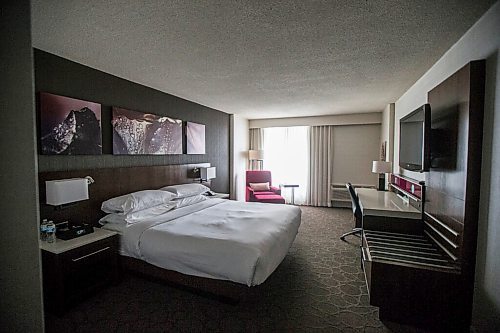 MIKAELA MACKENZIE / WINNIPEG FREE PRESS

One of many empty rooms at the Delta, the city's largest hotel, in Winnipeg on Monday, Feb. 22, 2021. For Ben Waldman story.

Winnipeg Free Press 2021