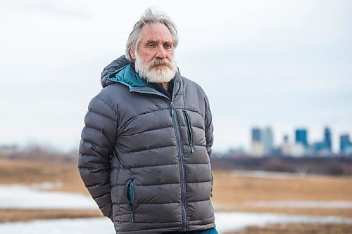 MIKAELA MACKENZIE / WINNIPEG FREE PRESS

Polar bear tracker Dennis Compayre poses for a portrait at Westview Park in Winnipeg on Tuesday, Feb. 23, 2021. For Al Small story.

Winnipeg Free Press 2021