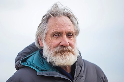 MIKAELA MACKENZIE / WINNIPEG FREE PRESS

Polar bear tracker Dennis Compayre poses for a portrait at Westview Park in Winnipeg on Tuesday, Feb. 23, 2021. For Al Small story.

Winnipeg Free Press 2021