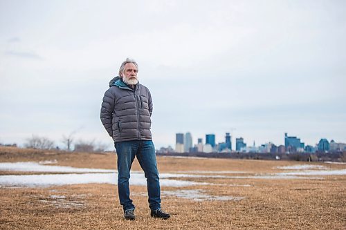 MIKAELA MACKENZIE / WINNIPEG FREE PRESS

Polar bear tracker Dennis Compayre poses for a portrait at Westview Park in Winnipeg on Tuesday, Feb. 23, 2021. For Al Small story.

Winnipeg Free Press 2021