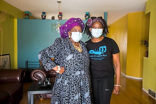 MIKAELA MACKENZIE / WINNIPEG FREE PRESS

Mwaka Kaonga and her mom, Phillis Nachilongo, pose for a photo at their home in Winnipeg on Wednesday, Feb. 24, 2021. For Sabrina Carnevale story.

Winnipeg Free Press 2021